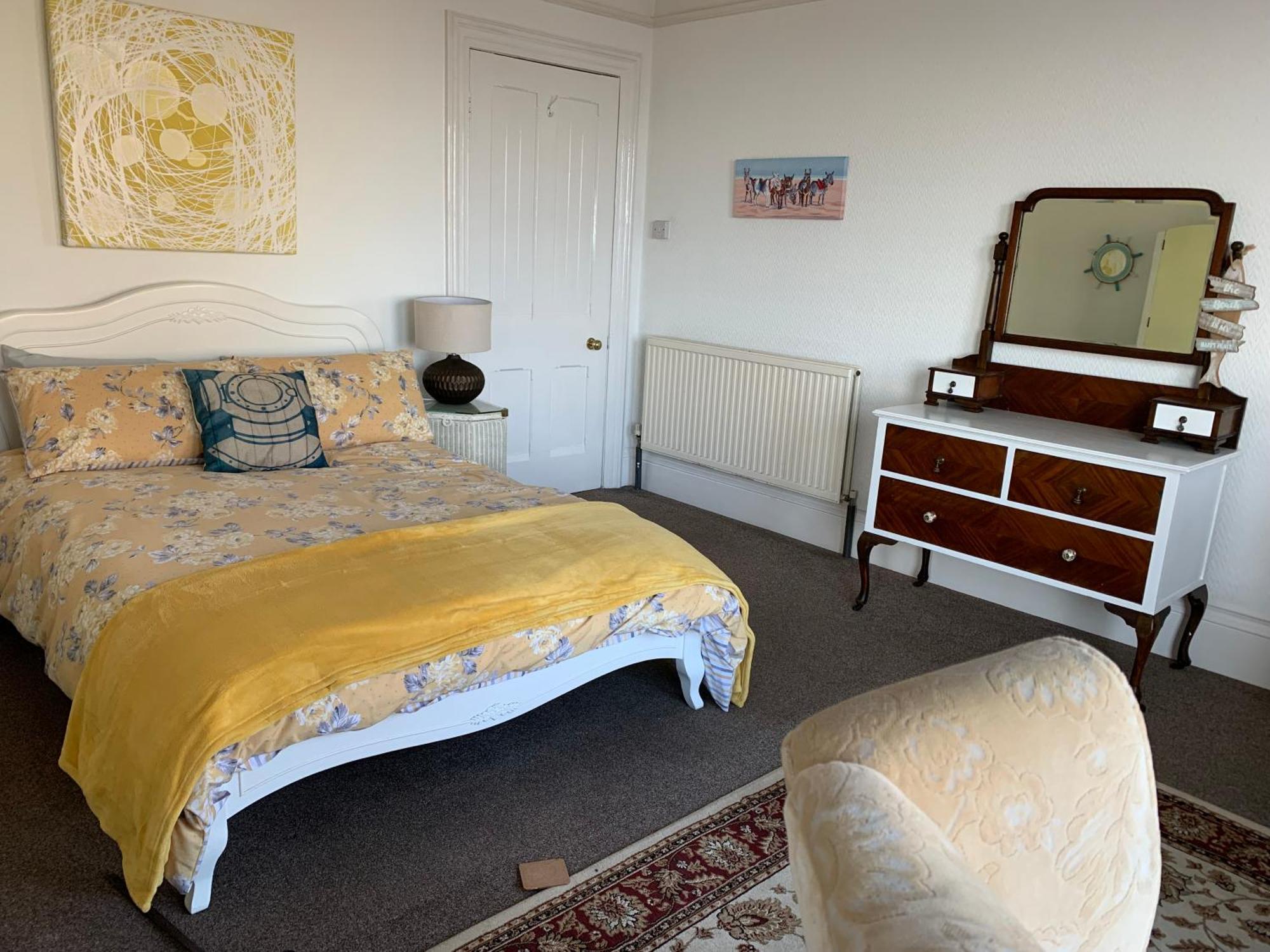 Spectacular Sea View Double, With Exclusive Bathroom & Use Of Patio And Bike Store Маргейт Екстериор снимка
